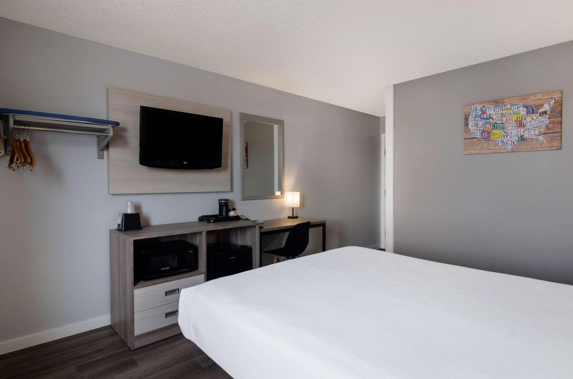 Econo Lodge Scottsbluff Exteriér fotografie